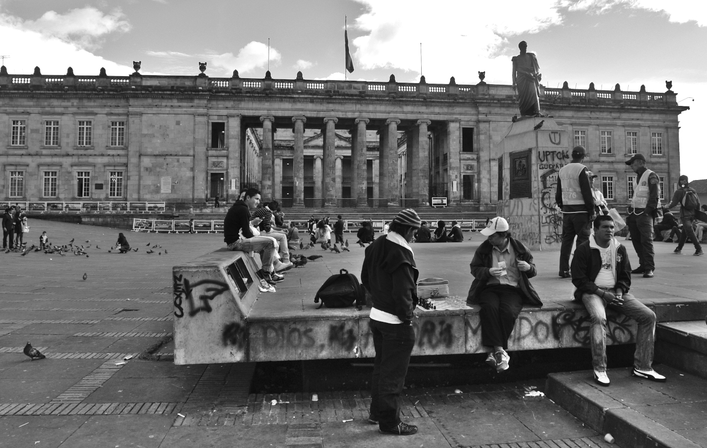 plaza-bolivar-bogota-001-bw.jpg