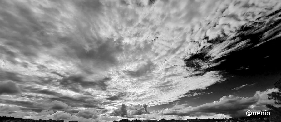 clouds-caracas-022-bw.jpg