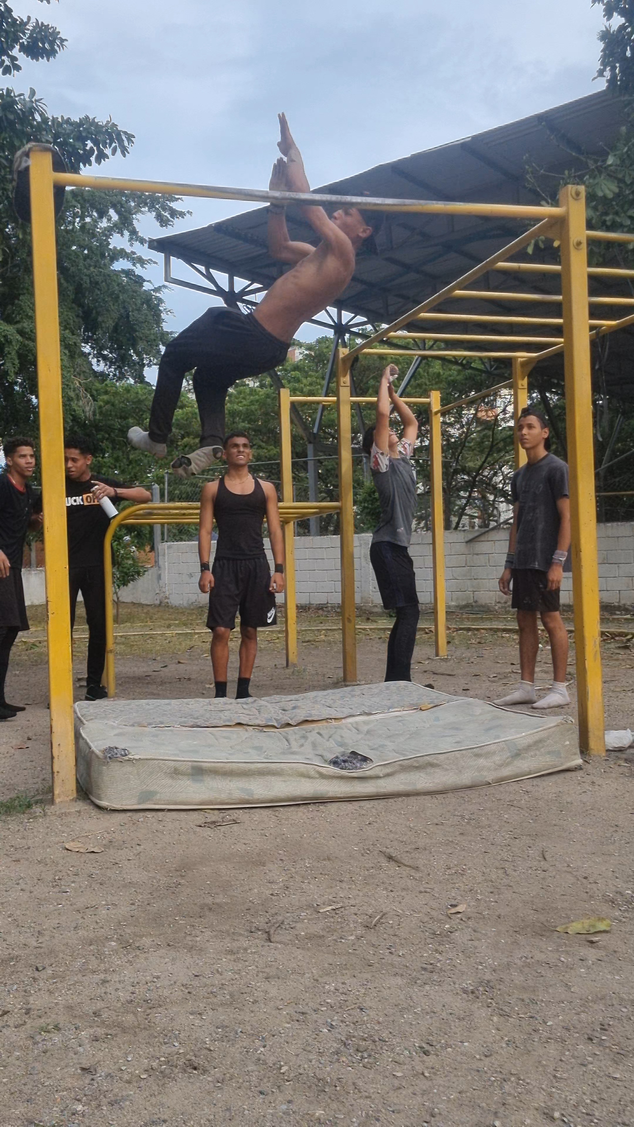 VideoCapture_20250612-115632.jpg