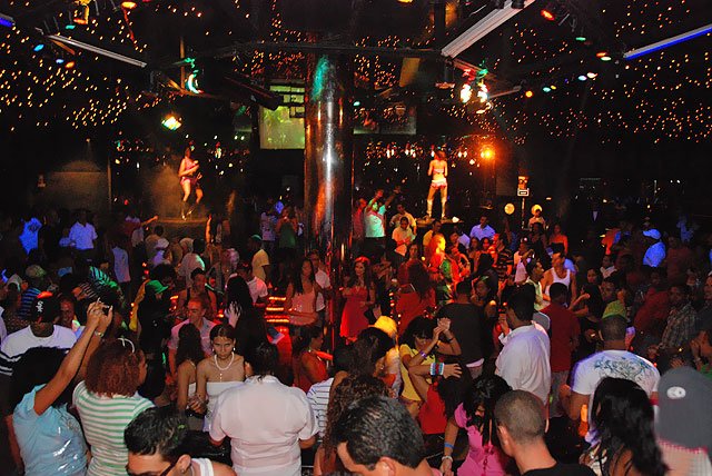 discotecas-en-caracas.jpg