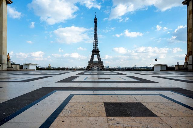 La-tour-Eiffel-depuis-le-Trocadero.jpg
