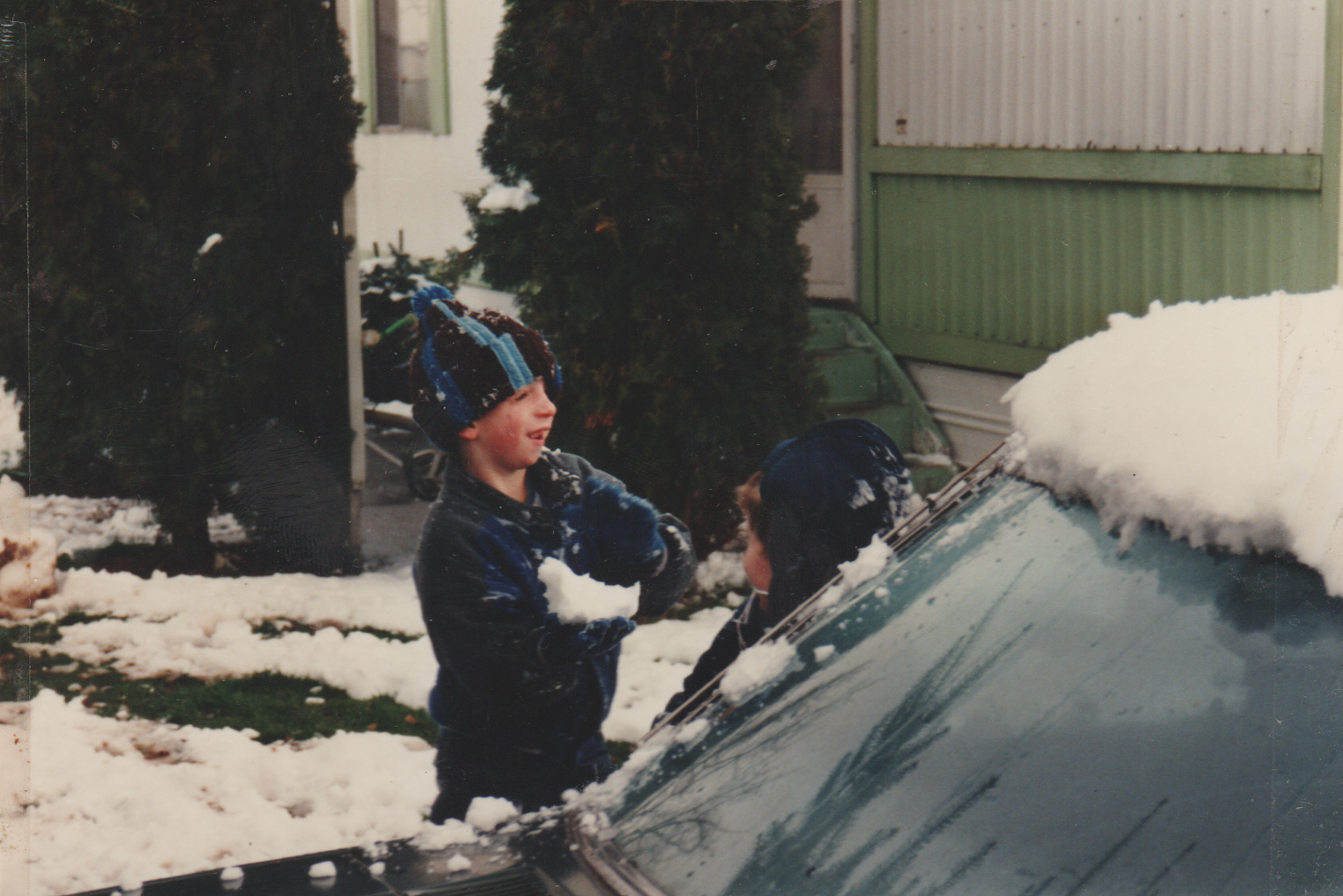 1992-12 - Snow Day - Katie, Rick, others, in and around 163 house and block, and Crystal pics not dated-3.png