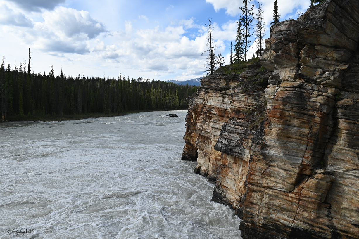 athabasca falls (11).jpg
