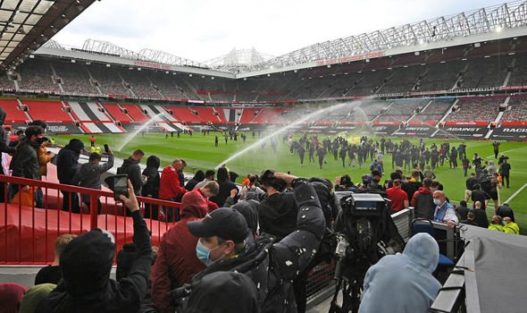 Manchester-United-vs-Liverpool-delayed-players-still-at-hotel-after-Glazers-protest-3032512.jpg