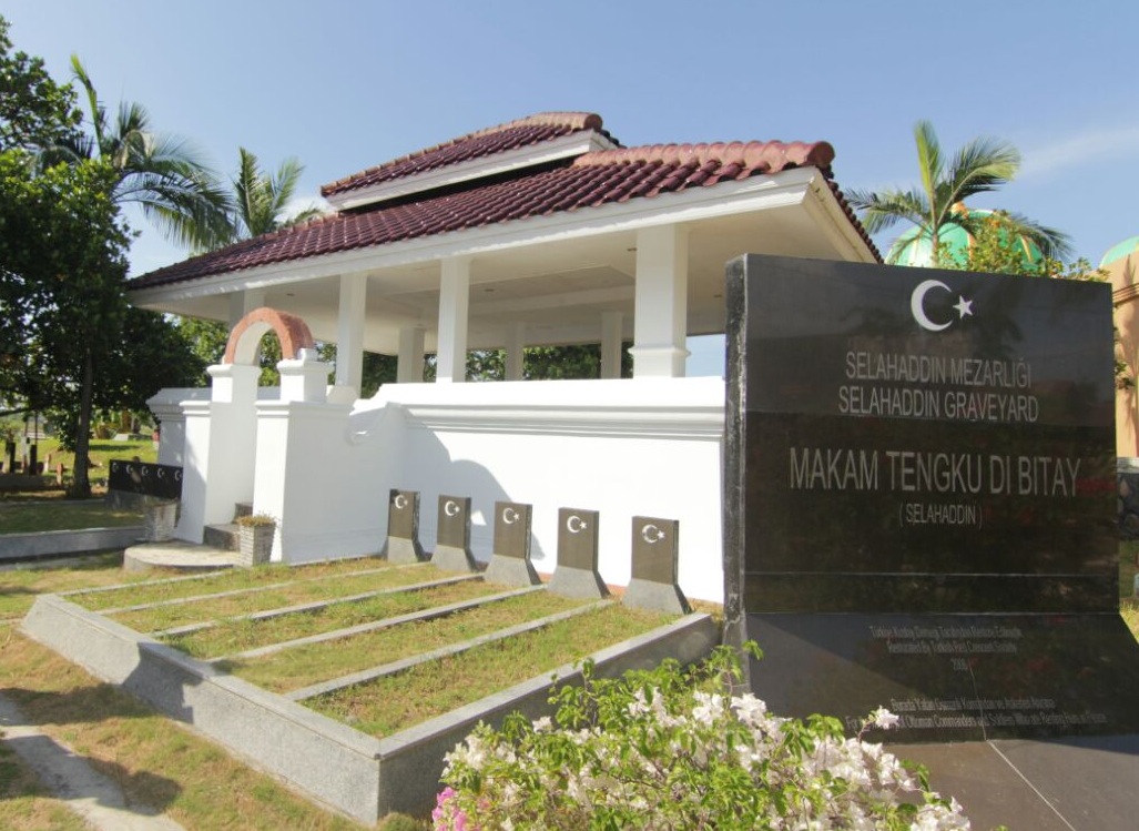 Makam Tgk Di Bitay.jpg