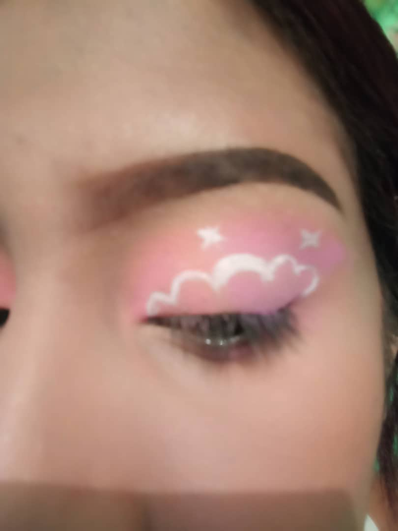 ESP/ENG] Kawaii makeup inspired by the moon and clouds✨🌙 - Maquillaje  kawaii inspirado en la luna y las nubes✨🌙 — Hive
