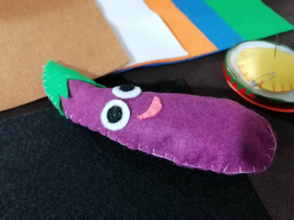 eggplant-diy-felt (16).jpeg