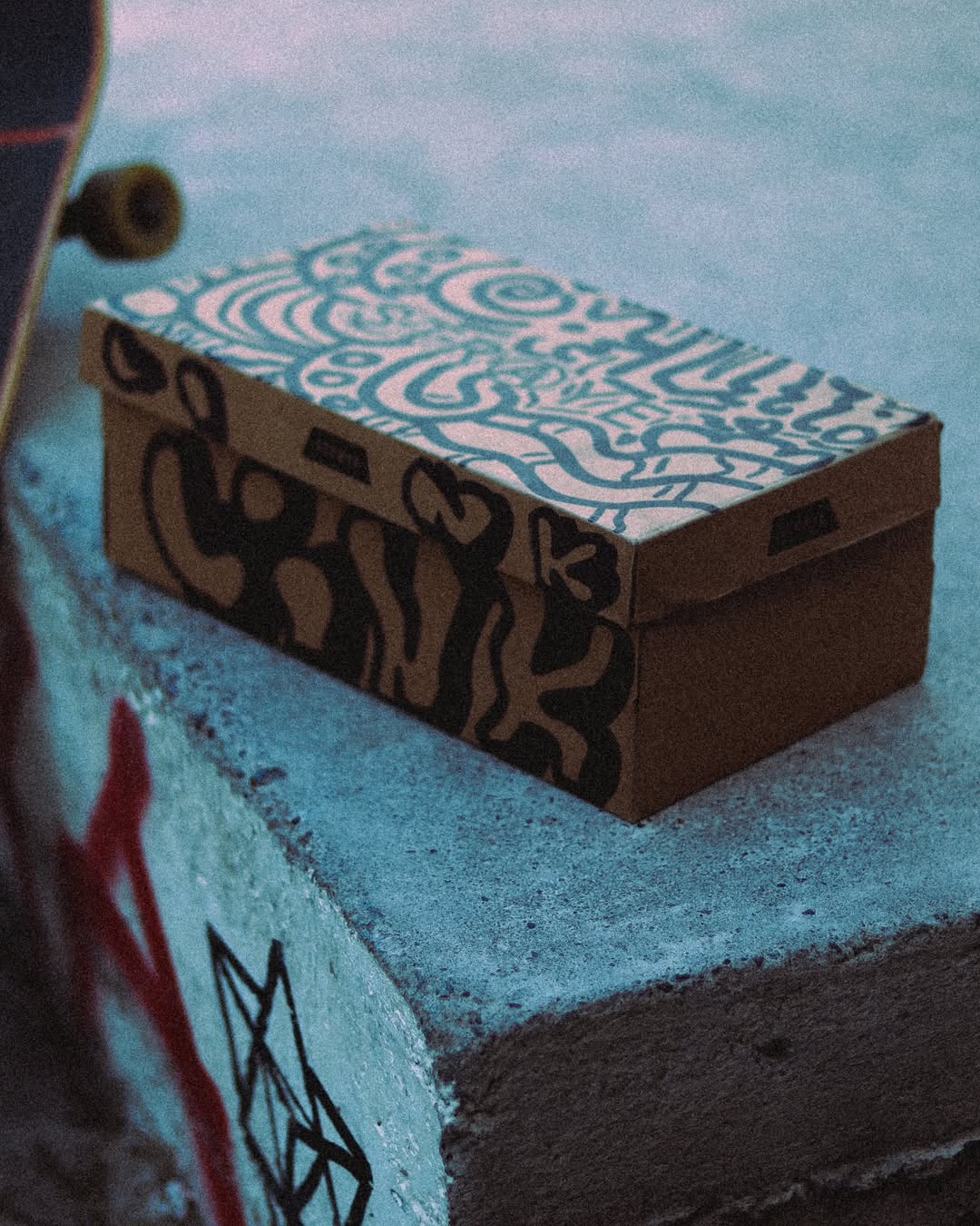 Un poco de lo que fue el proceso de publicidad para el brother @curadeletras que es un tremendo en todos los aspectos 🎨🔥 además siempre con el hermano @0l0grama apoyando y fluyendo en la movida del skate🔥💪🏼.heic (7).jpg