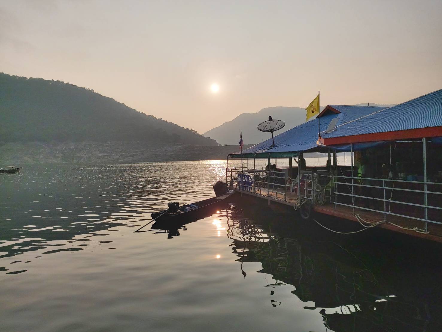 Magnificent Sunset from a Boat5.jpg