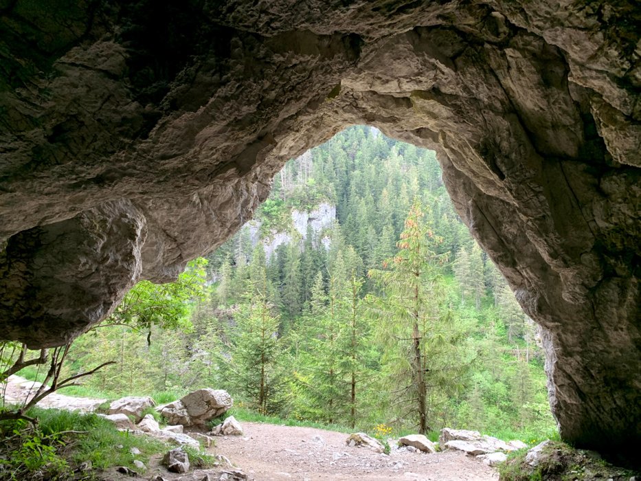 Entrance of the Mylna Cave