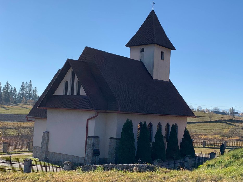 Kościółek w Bukowinie-Osiedle / Local church
