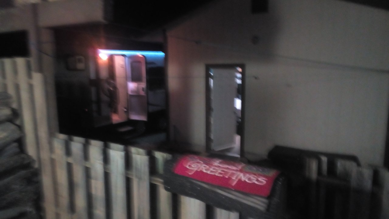 2019-01-16- Wednesday - Trailer House Here Now IMG_20190116_201828.jpg