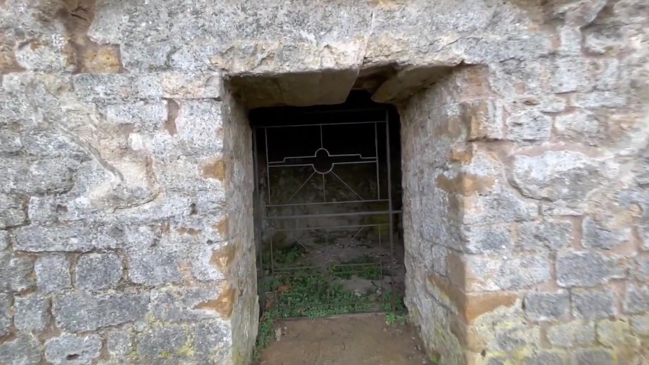 182.jpg