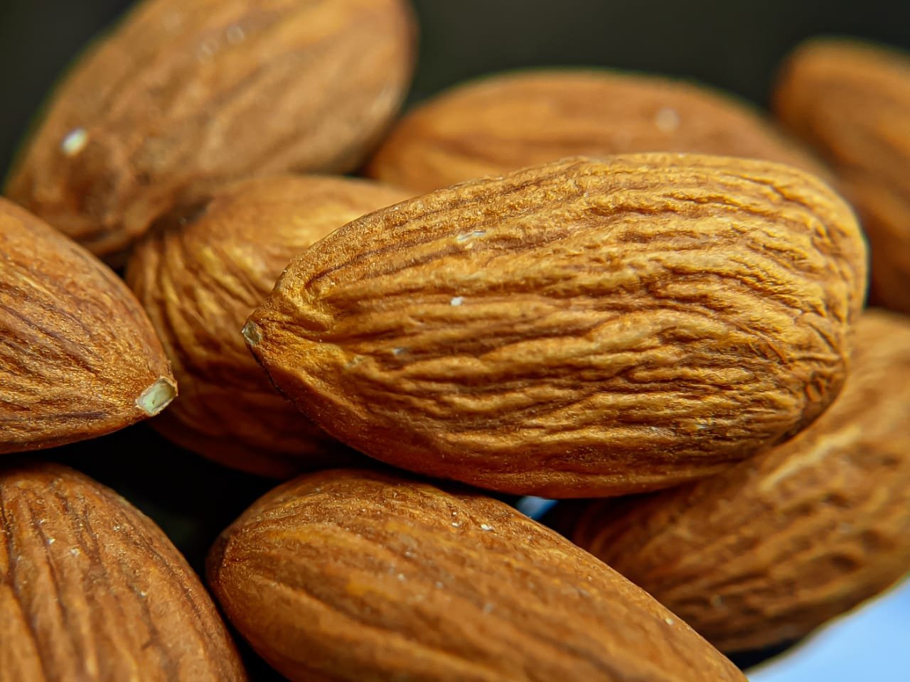 almonds (5).jpeg