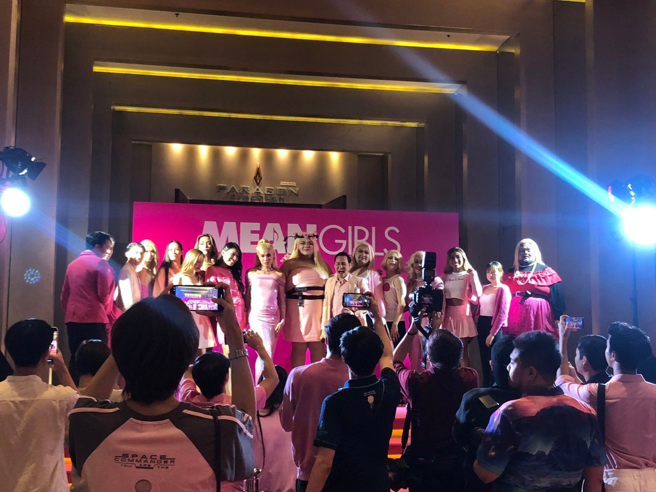 LINE_ALBUM_mean girls_240218_3.jpg