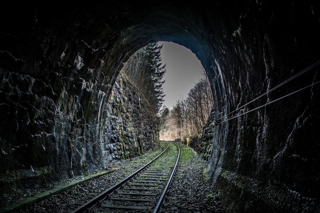 railway-731591_1920.jpg