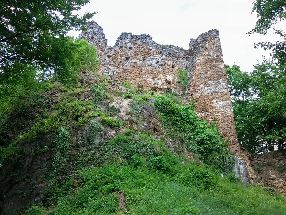 12+ Reconstruction Elizabeth Bathory Castle Gif