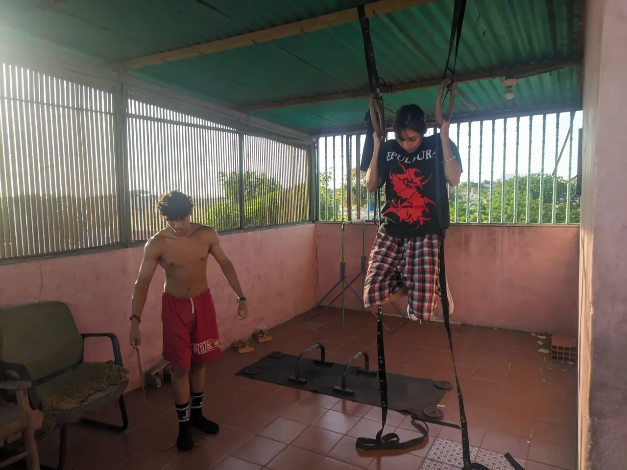 EXhrt3rKJmKQjUNj_PXL_20250512_174539990.MV.webp