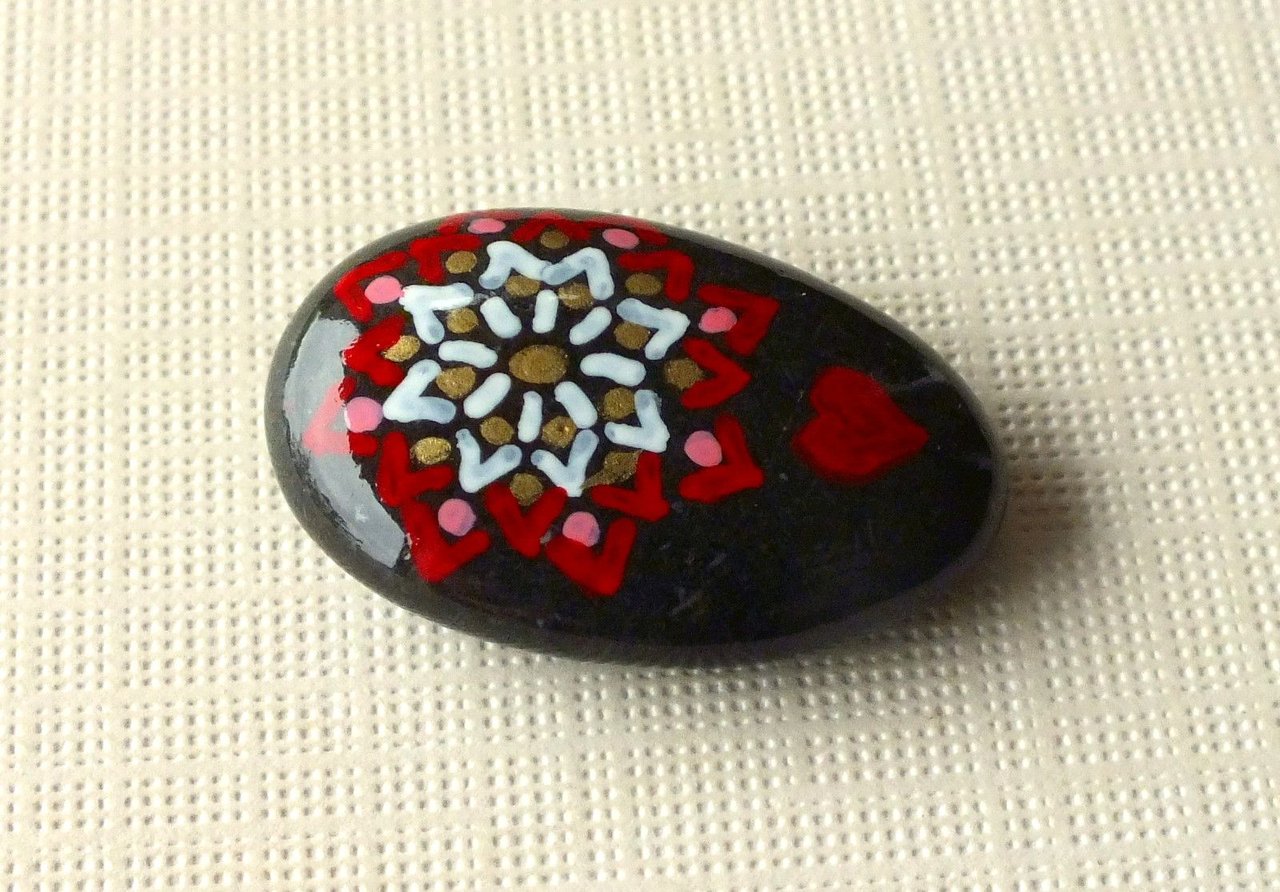 AS256-TinyHeart.JPG