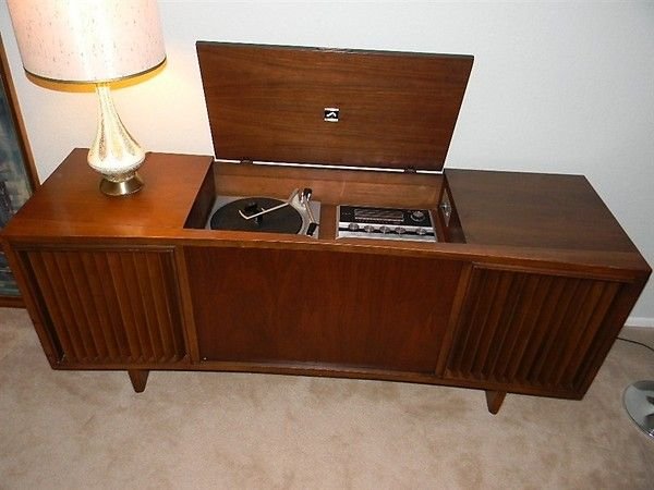 Stereo.jpg