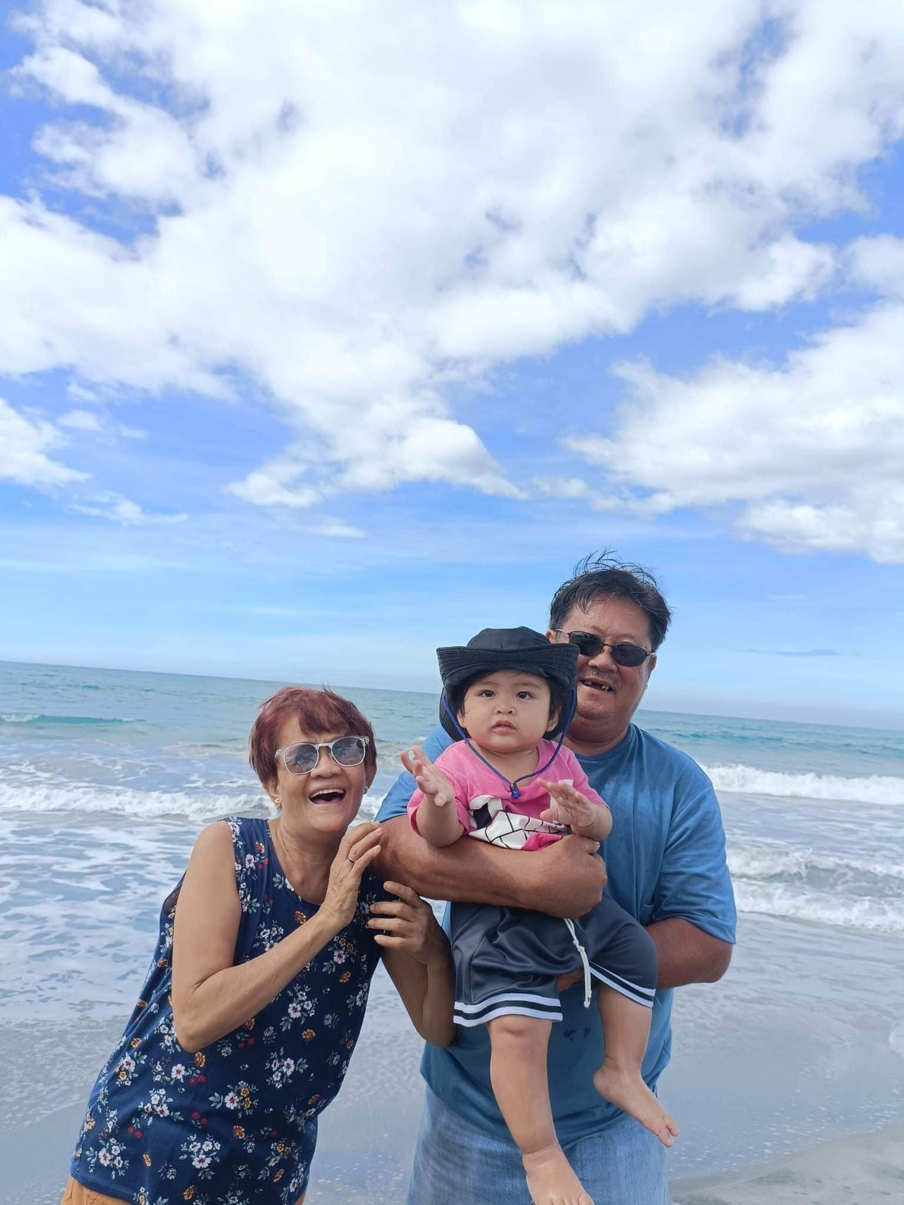 inang tatang with keeon.jpg