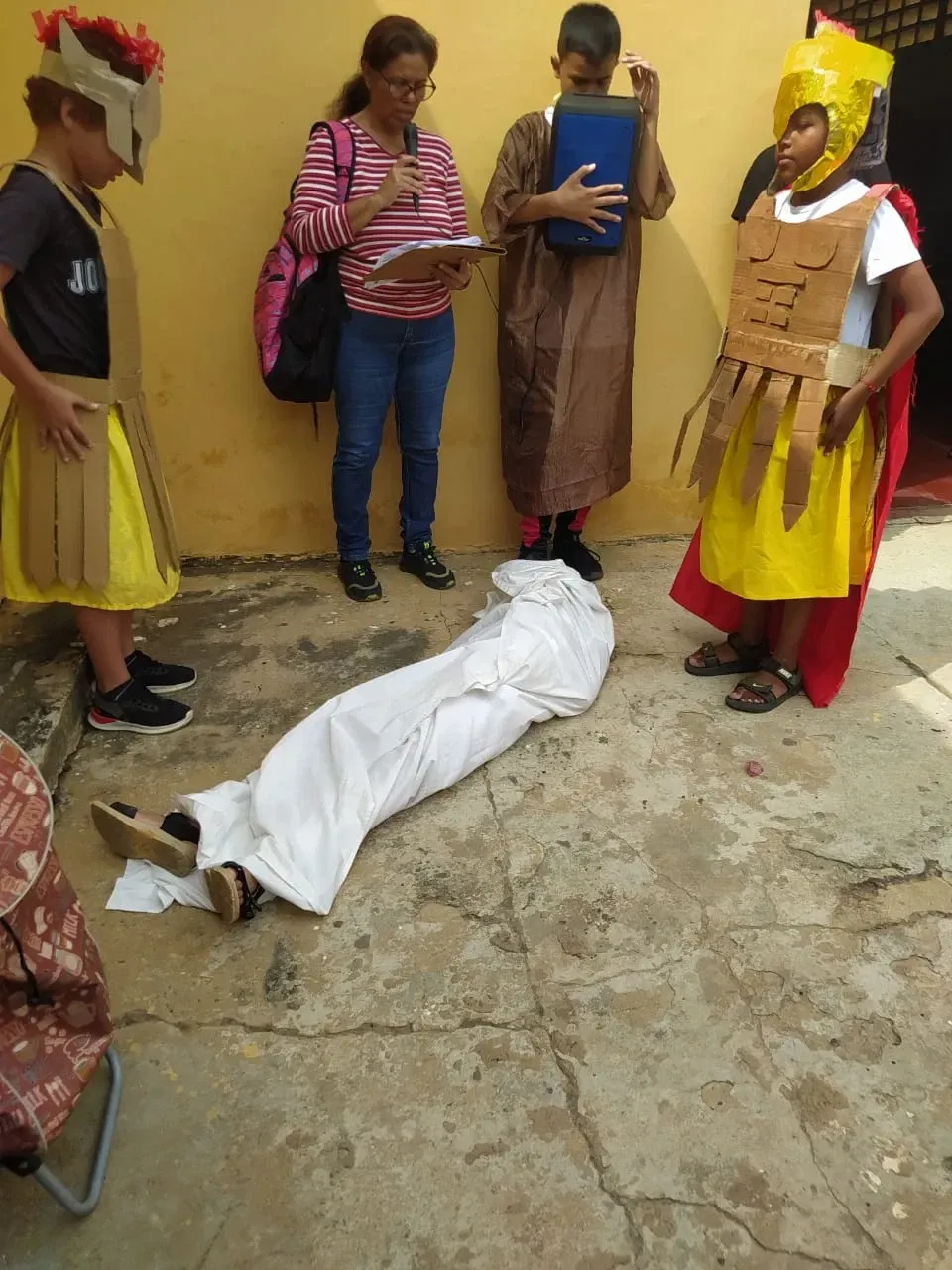 Cvey9hiQzRAAONXi_1000068743.webp