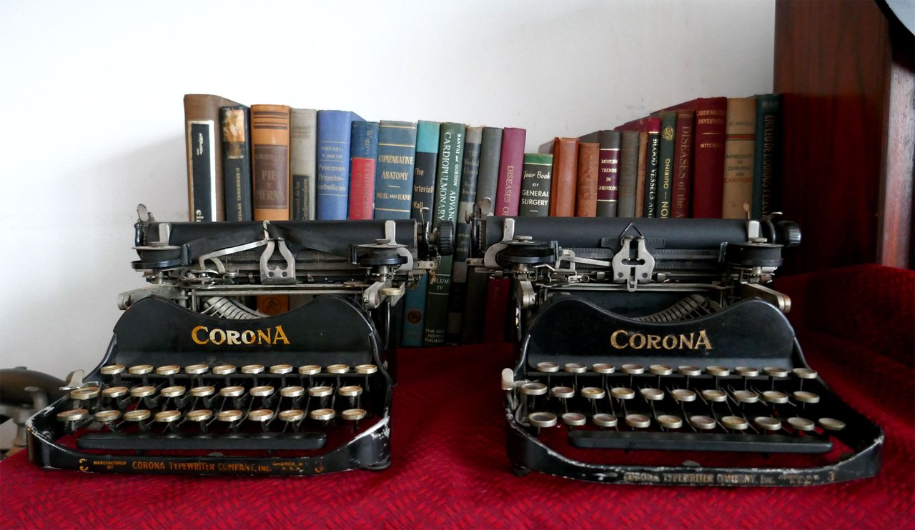 Dos-Corona-front.jpg