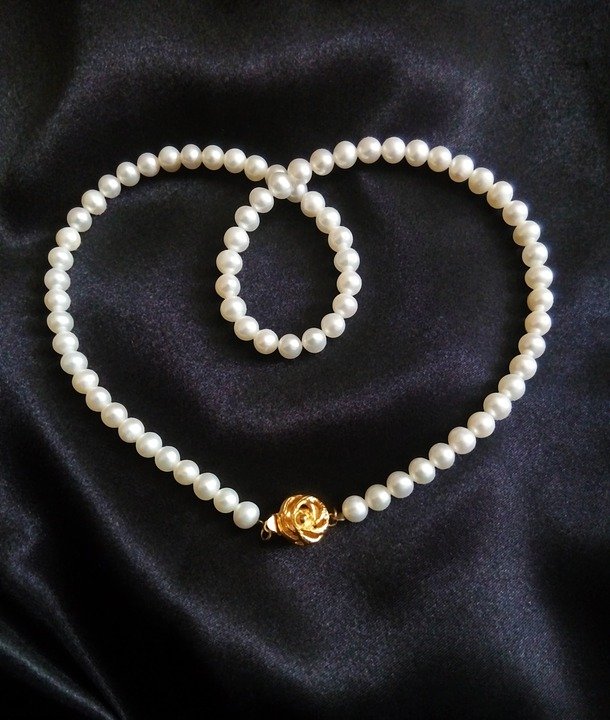 pearl2982522_960_720.jpg