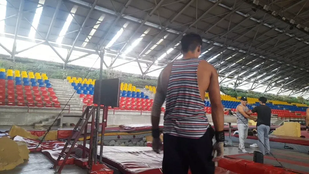 L35BBylVWxTDQgqz_1000201104.webp