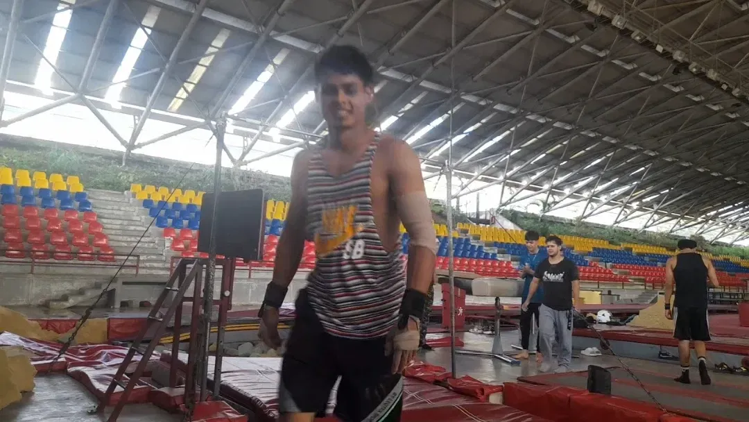 hY3OQB6y083lZF5x_1000201098.webp