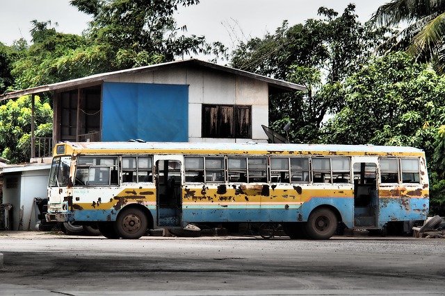 bus-4374313_640.jpg