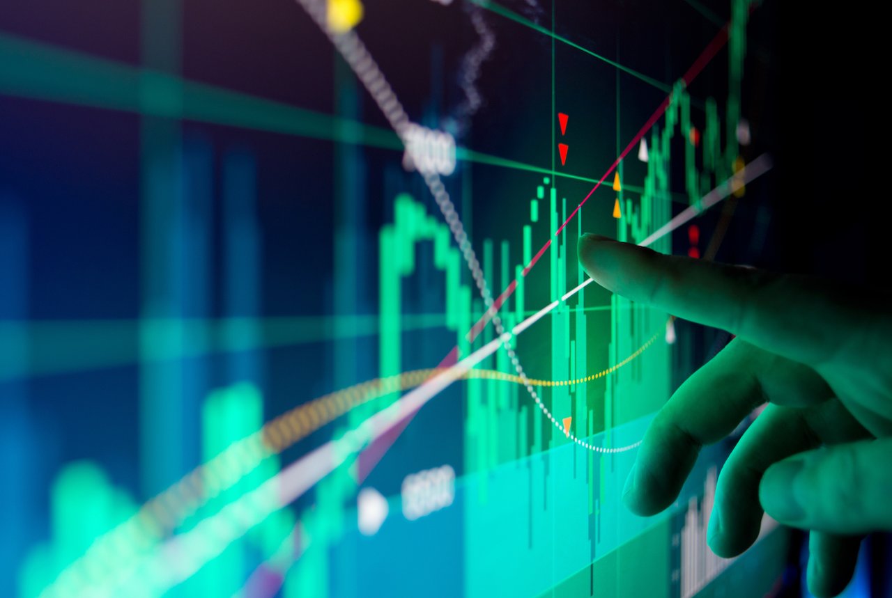 Trading-charts-crypto.jpg