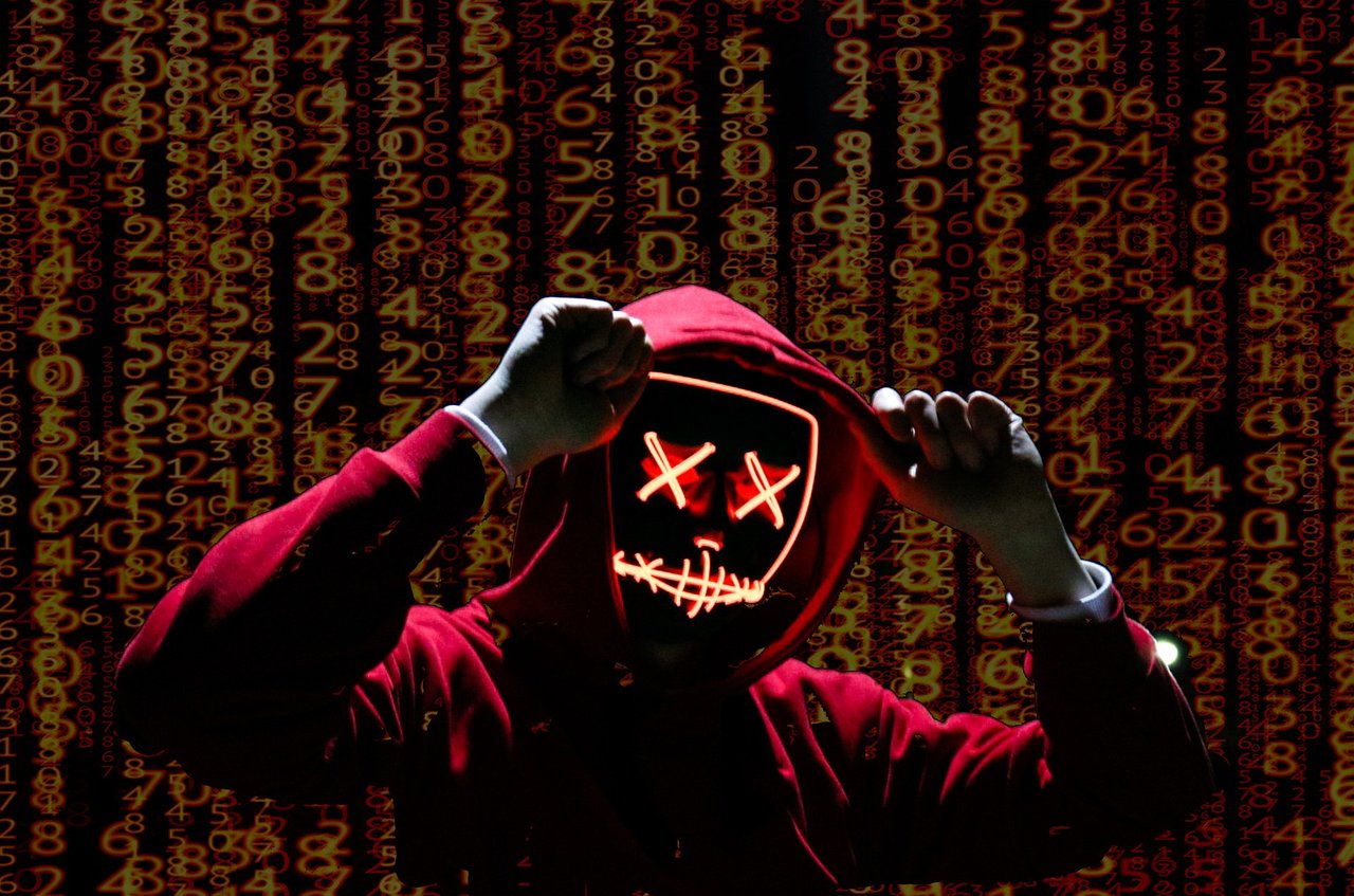 red-matrix-g843b2891d_1920.jpg