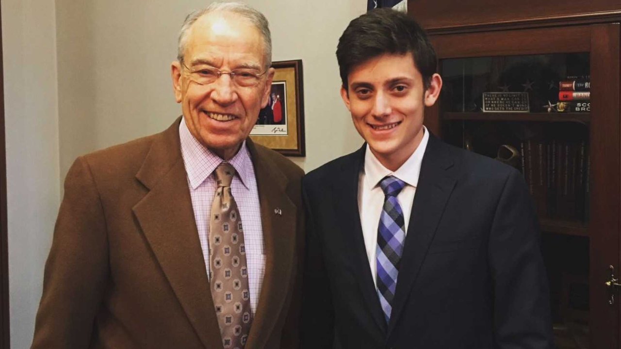 Hogg 08 Kyle Kashuv.jpg