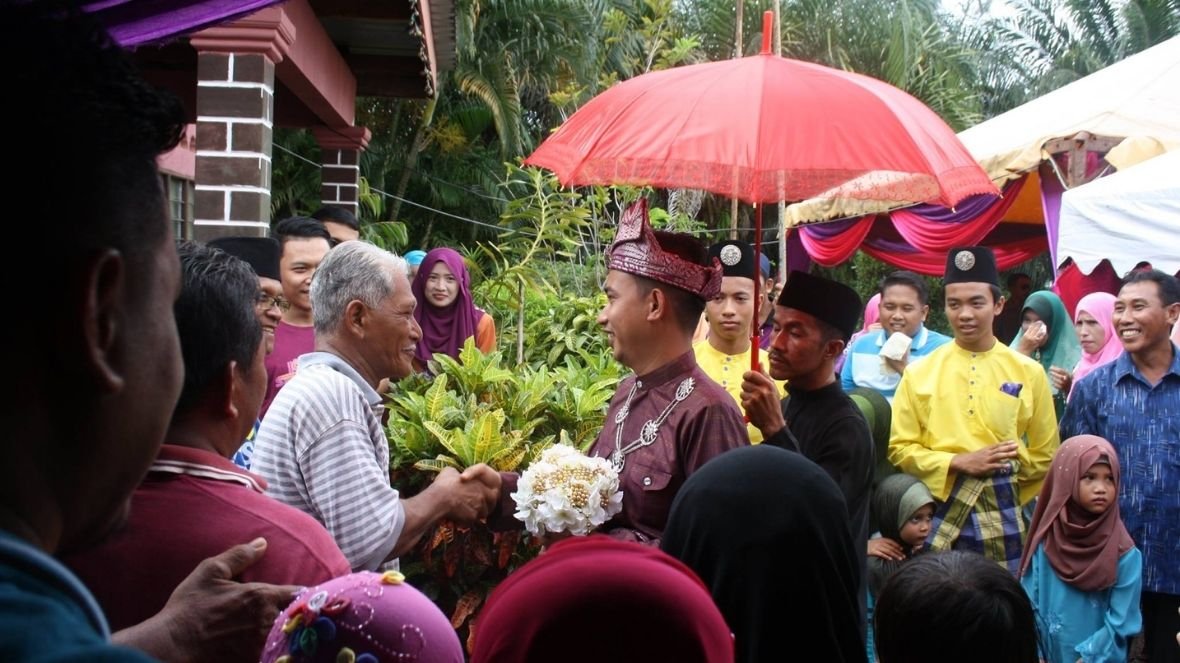 Malajų vestuvėse paprastai dalyvauja virš tūkstančio žmonių