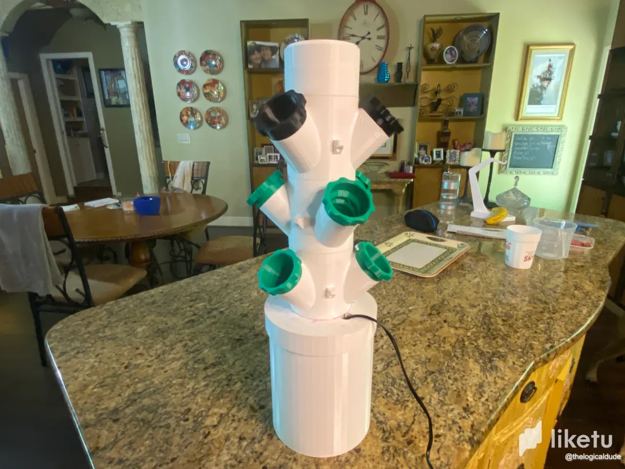 First Working Prototype For My 3D Printed Hydroponic Tower!