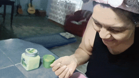 eb4565ff-6b3a-457e-b335-104309ad33eb-min.gif