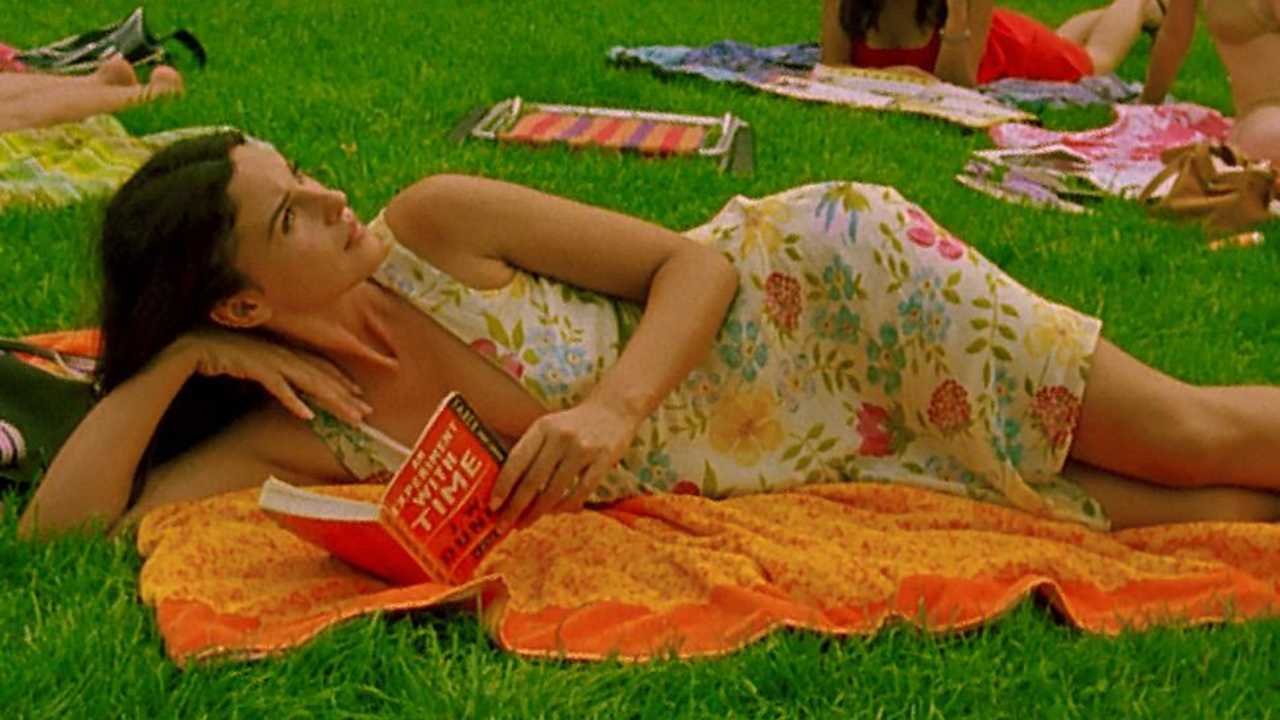 4376888.jpg-r_1280_720-f_jpg-q_x-xxyxx.jpg