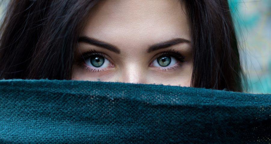 girl-2605526__480.jpg