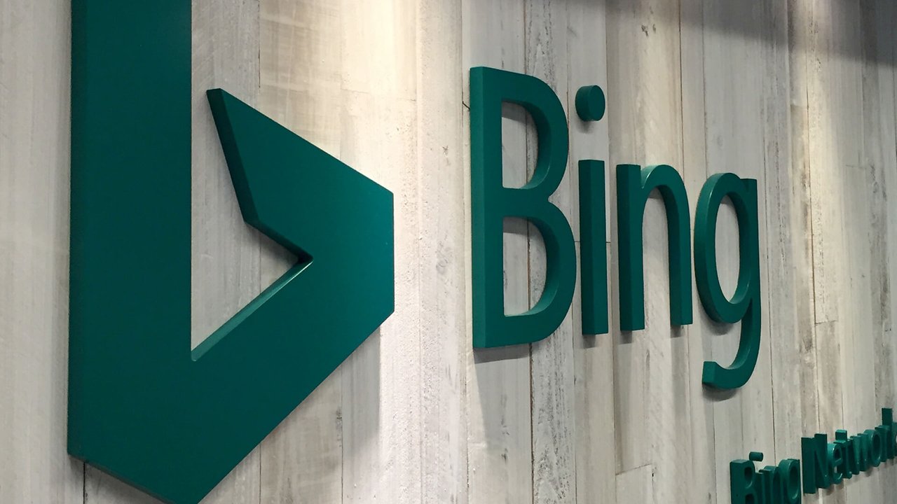 bing-logo-woodsign1-1920.jpg