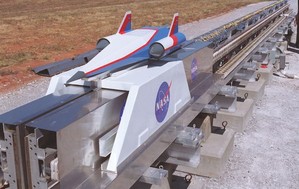 railgunspacelaunch.jpg