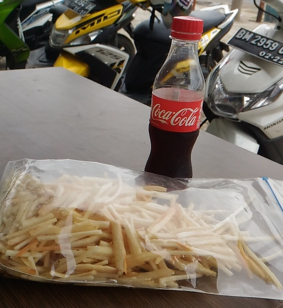 fried sweet potato chips.png