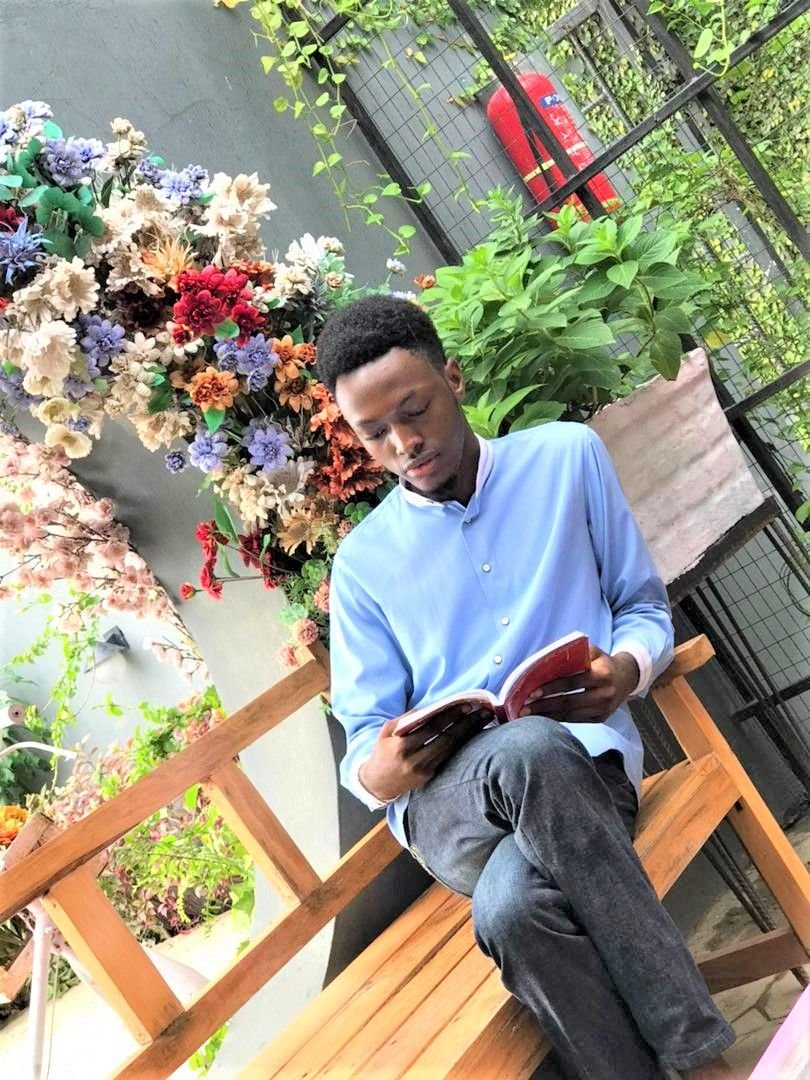 Gates Ogbebor on Hive- Reading and Writing @gates-oi.jpeg