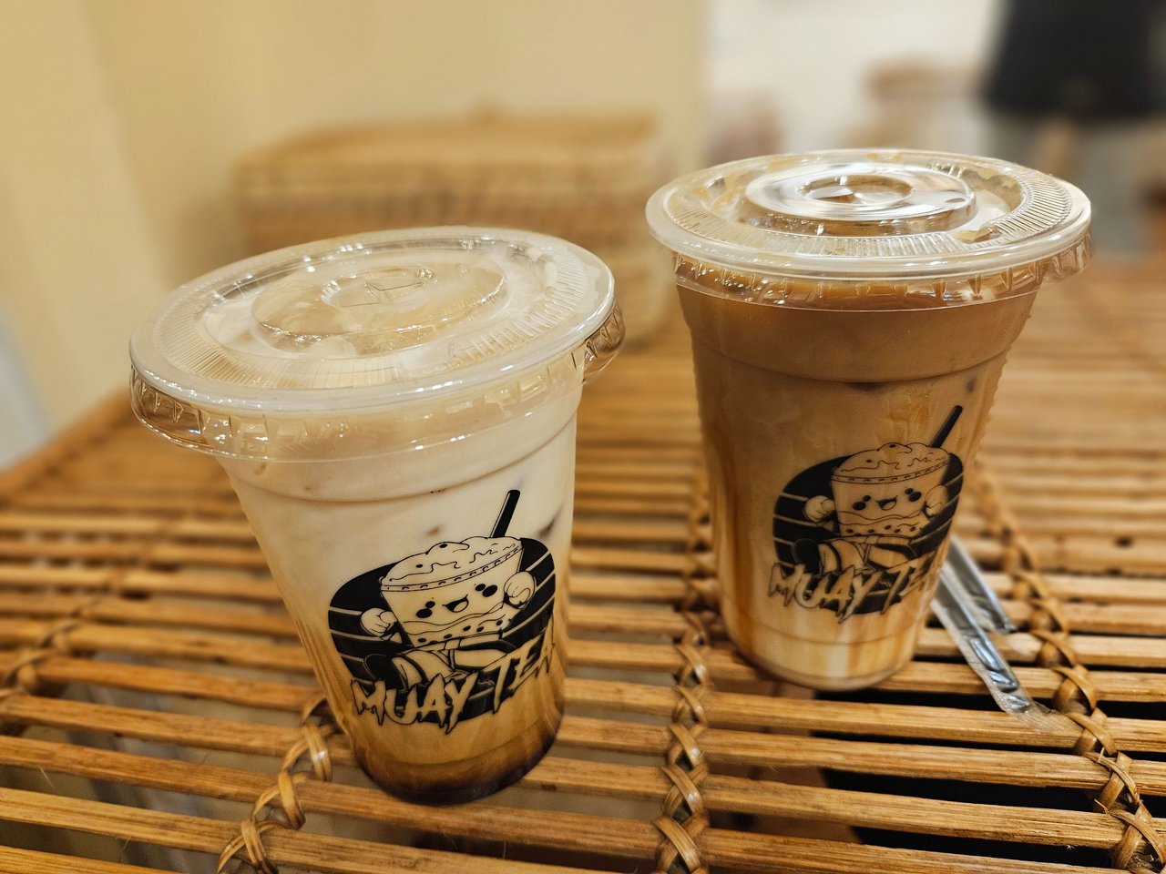 11cafeal.jpg