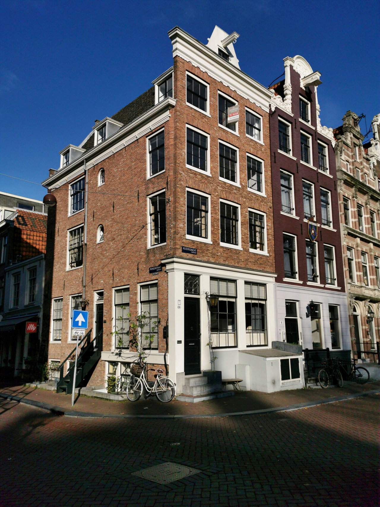 P3.jpg