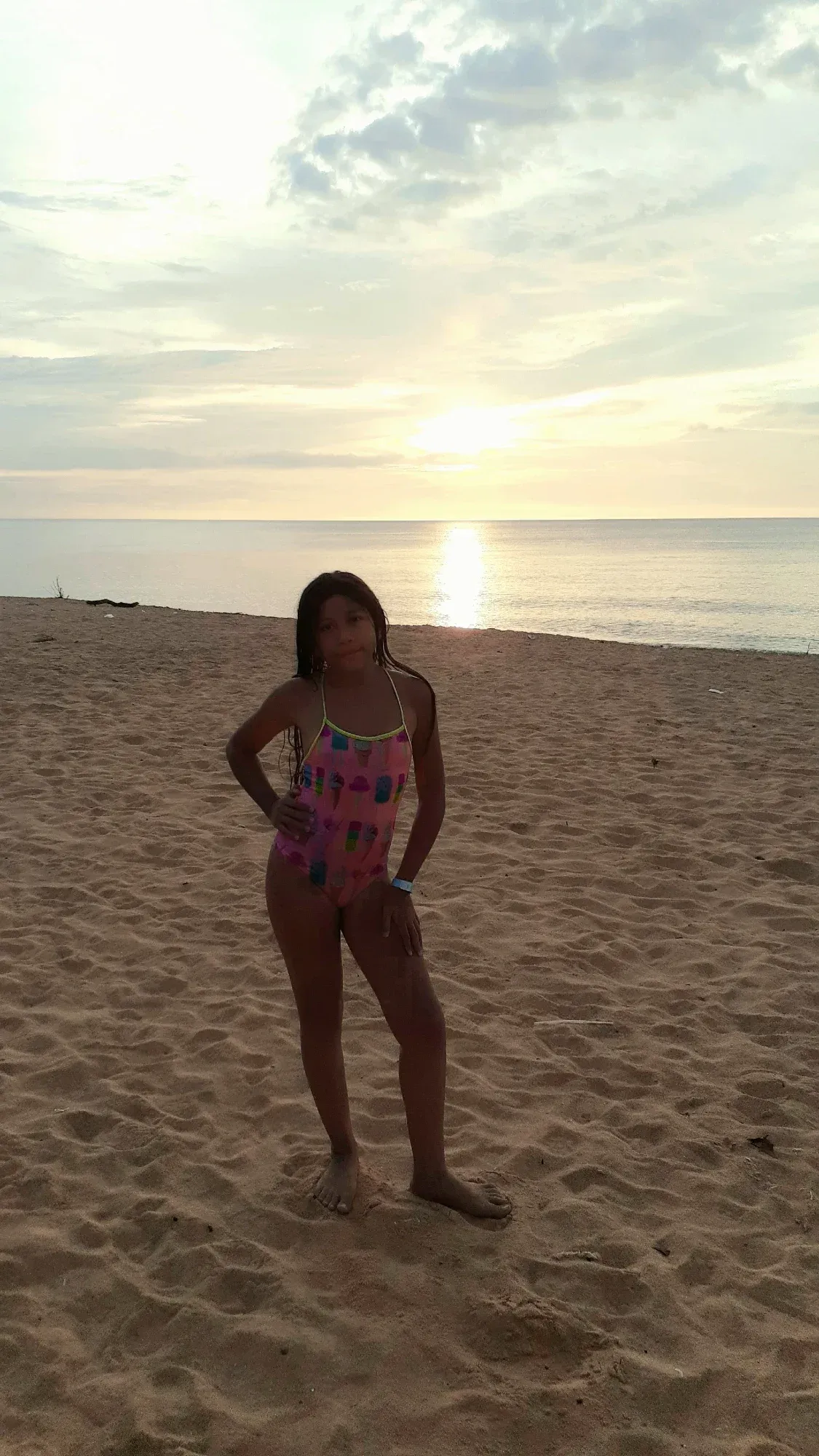 clkrt0zj100z84iszdaf219xe_20230731_193826.webp