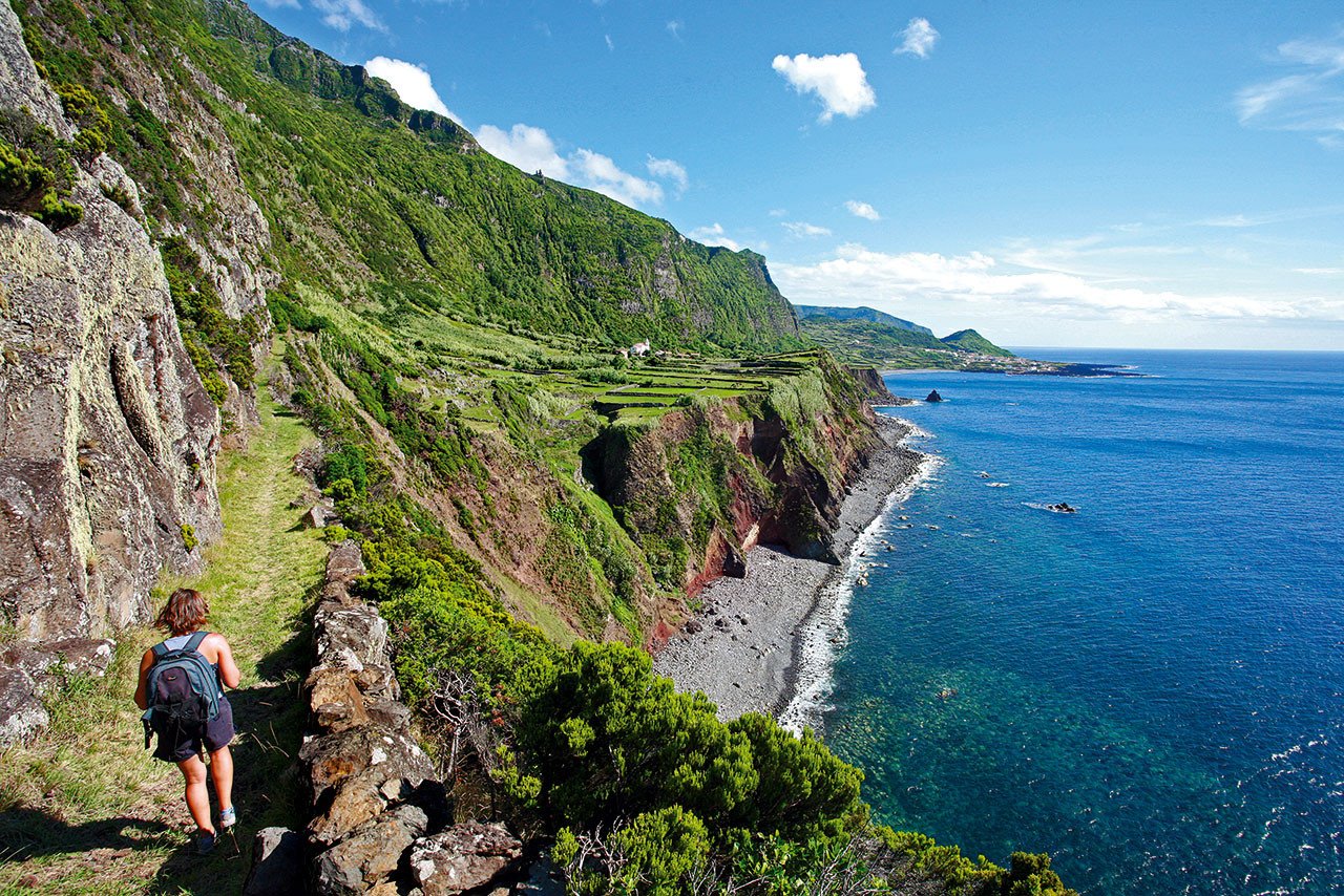 Azores. Остров Сан Мигель Португалия. Остров Сан Мигель Азорские острова. Азорские острова Португалия. Мадейра и Азорские острова.