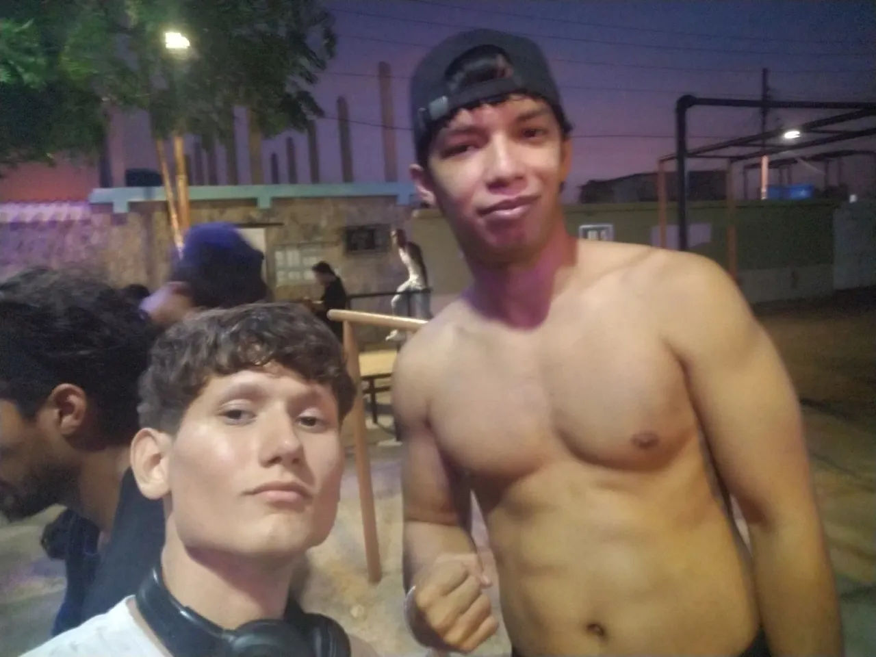 CNTLfXlCmUaMR9pF_IMG_20250604_193155.webp