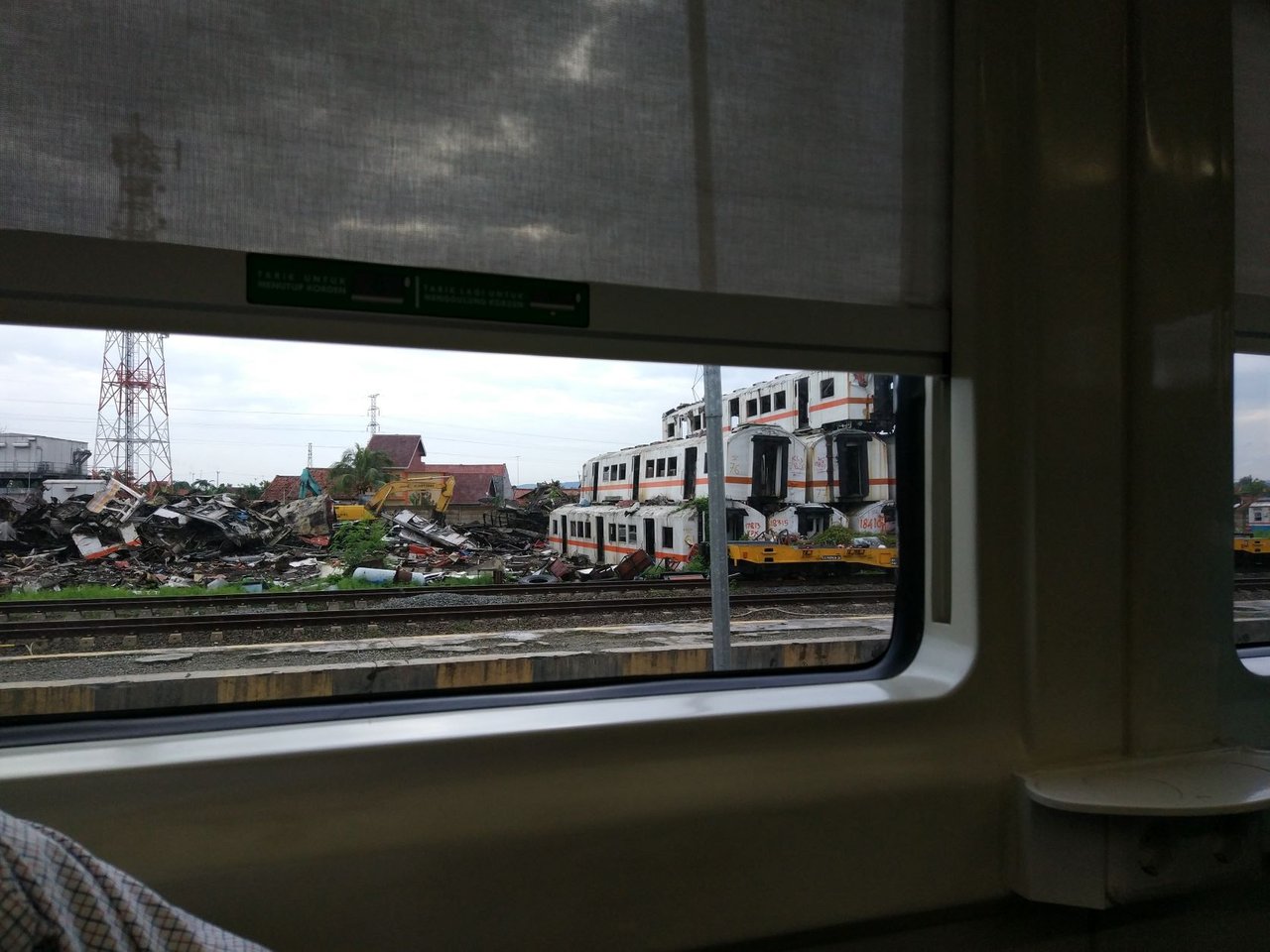 Train Travel 05.jpg