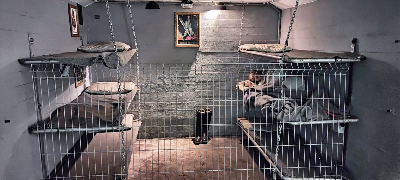 The cabin of four german soldiers